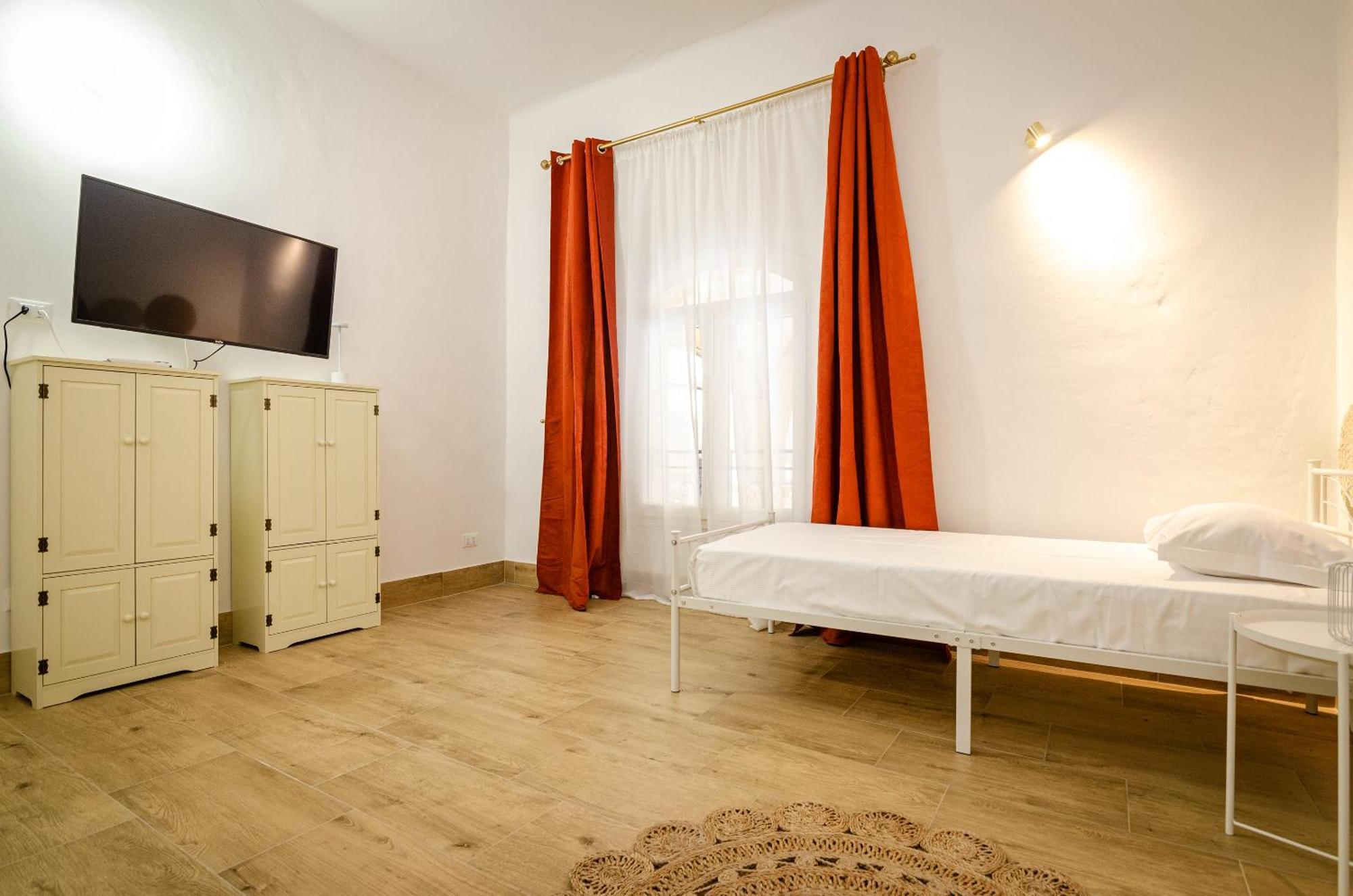 Dimora Indipendenza Apartment *